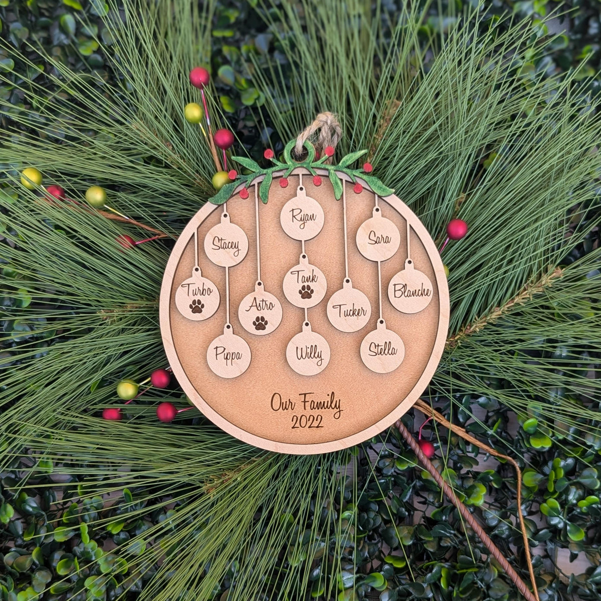 Personalized family Christmas ornament keepsake