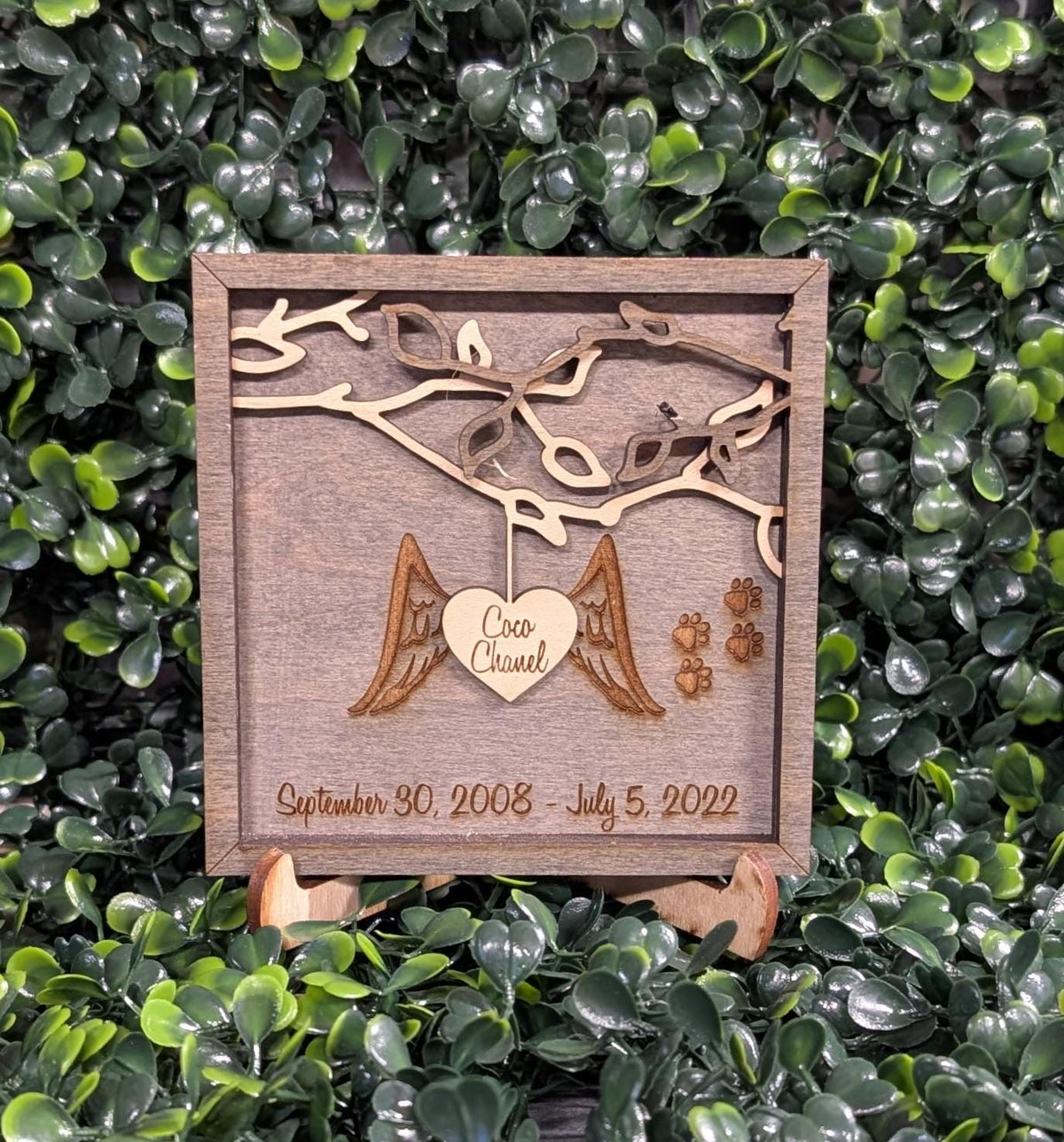 Personalized family tree sign with family names
