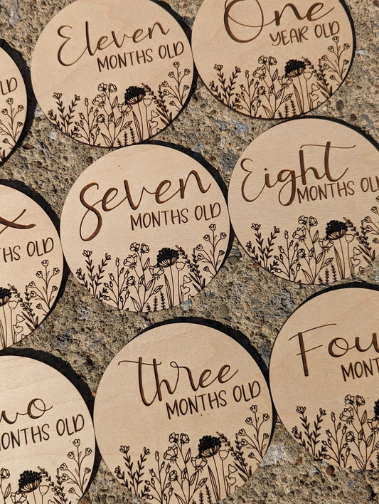 Personalized wildflower baby milestone markers for monthly first-year photos
