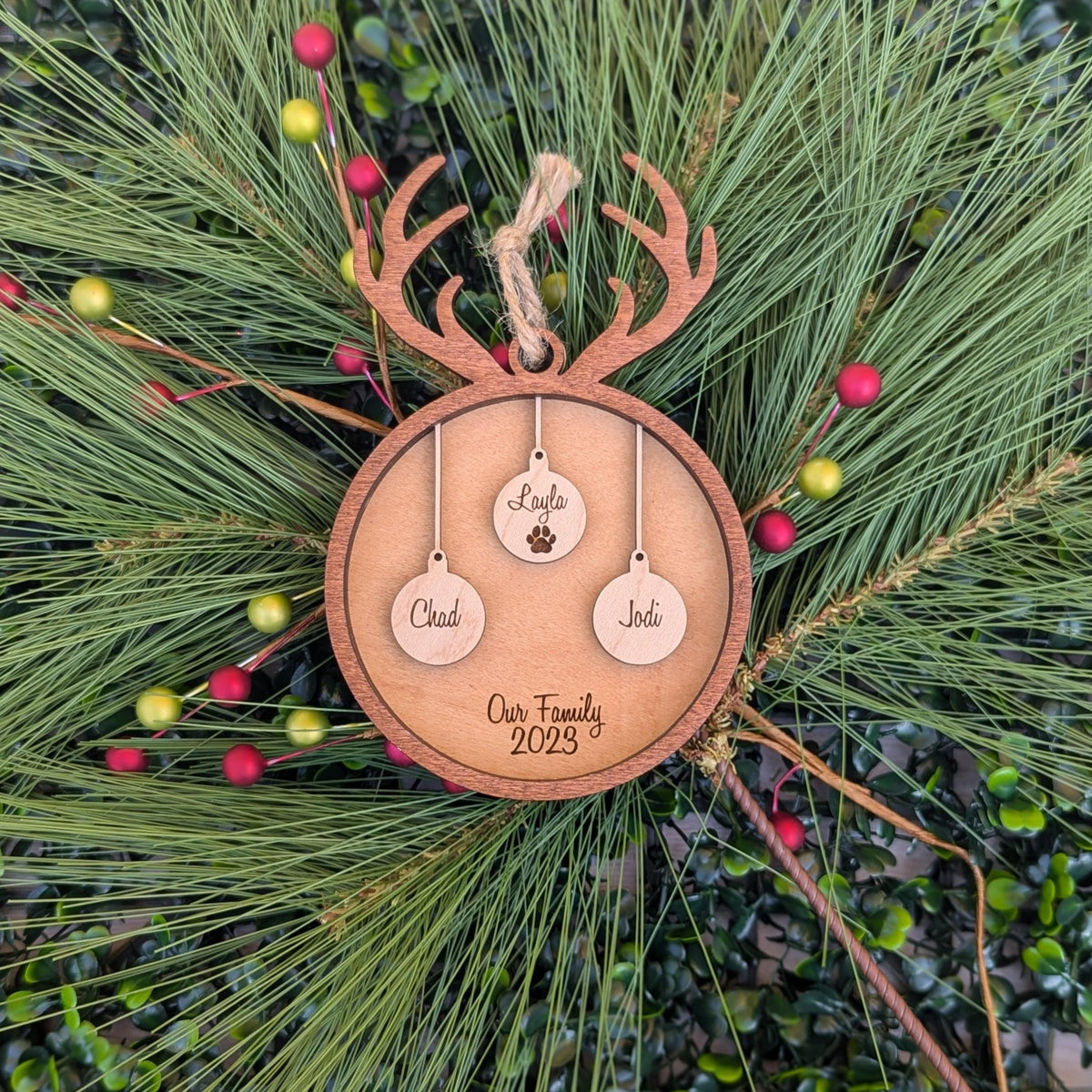 Personalized family Christmas ornament keepsake